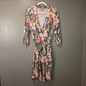 Milkmaid Goods Women's‎ Floral Print Robe Size M Green Multi